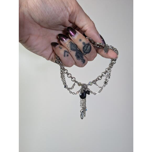 Vintage Avon Victorian Bracelet - Picture 1 of 6